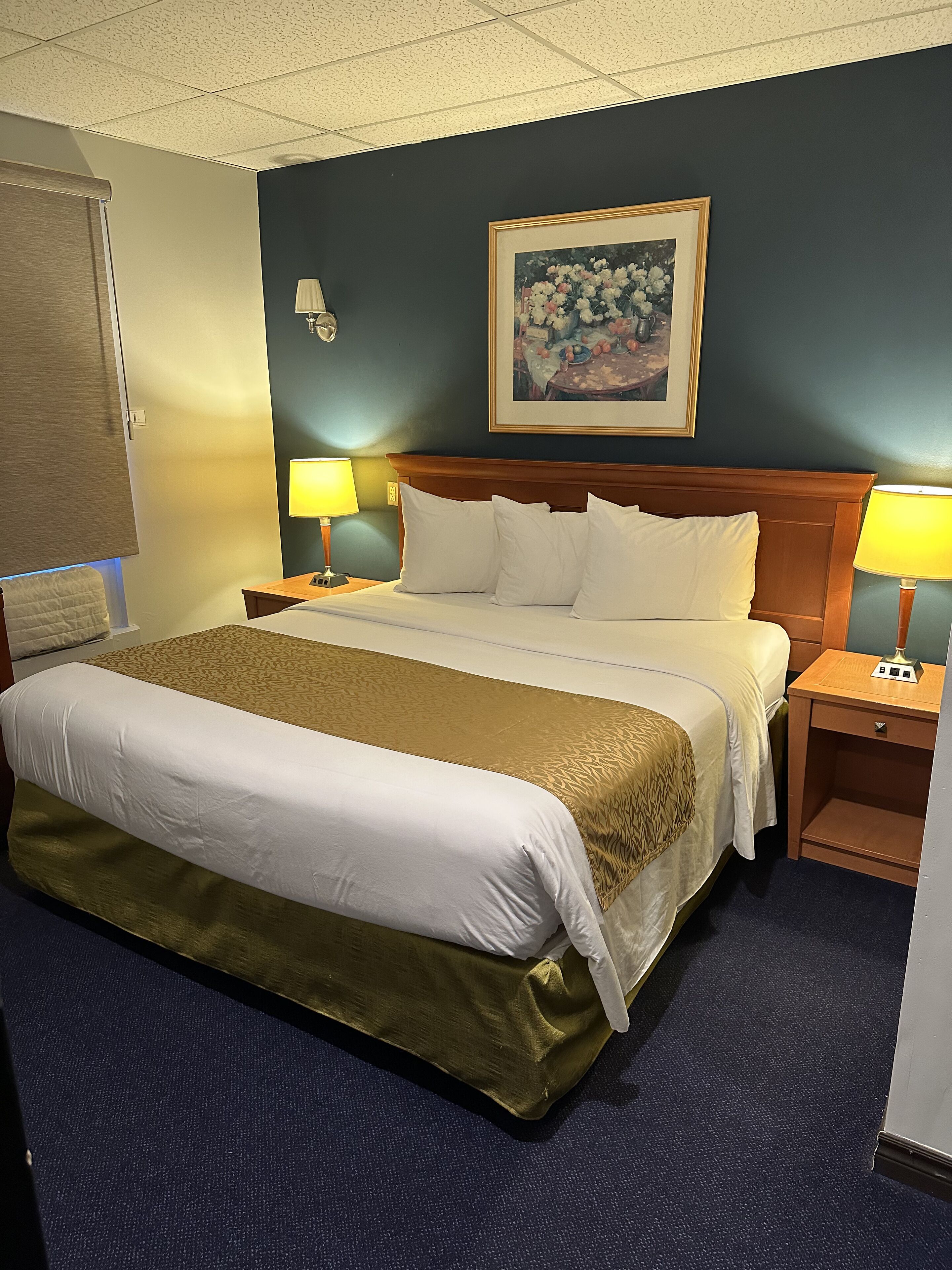 Studio Suite, 1 King Bed with Sofa bed