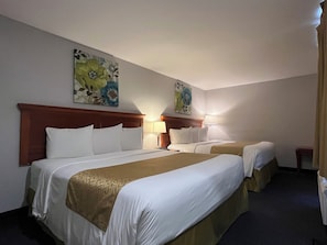 Room, Multiple Bedrooms | Iron/ironing board, free WiFi, bed sheets