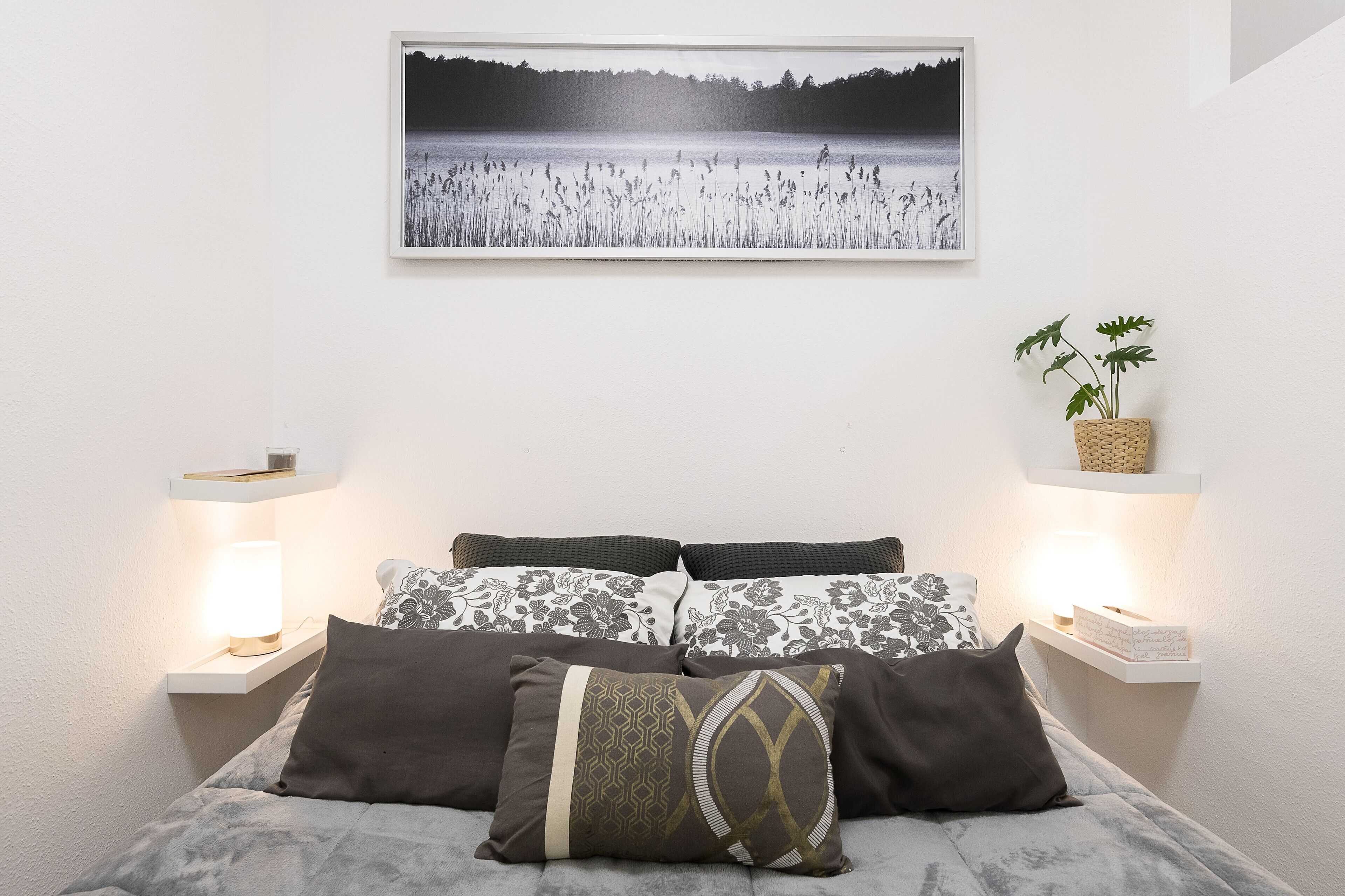 1 chambre, fer et planche à repasser, Wi-Fi gratuit, draps fournis