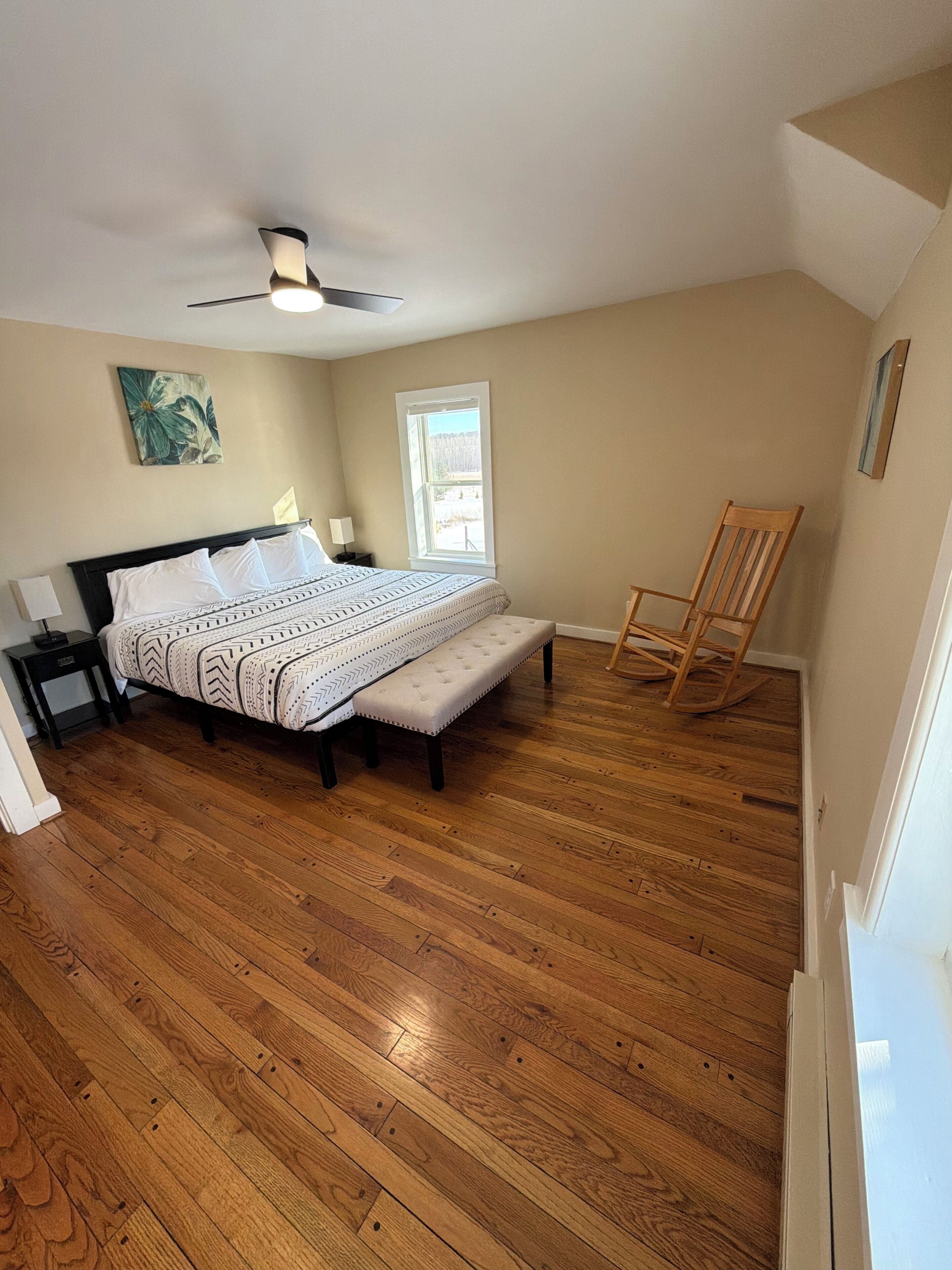 3 chambres, bureau, lit de bébé portatif, accès au Wi-Fi (inclus)