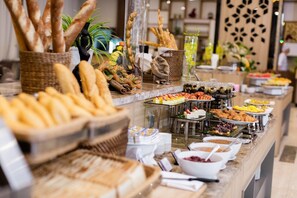 Daily buffet breakfast (VND 220000 per person) - Oceanus Oasis Retreat (Nha Trang)
