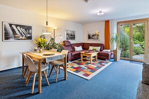 Fernseher, Stereoanlage