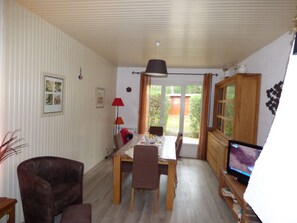 تناول الطعام