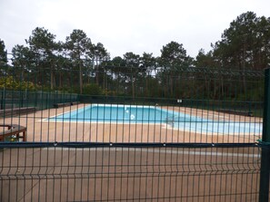 Sports court - Villa ds Résidence Conviviale Avec Grande Piscine ,4 Tennis ,boulodrome, (Lacanau)