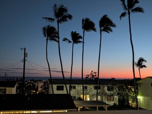 Exterior - GREAT OCEANVIEW, Close to beach & Ali'i Drive. Central to everything in Kona ! (Kailua-Kona)
