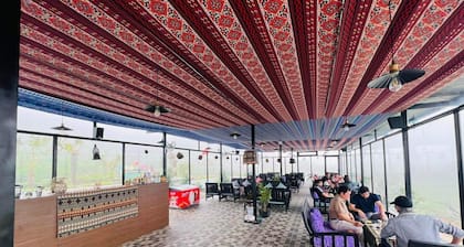 Vigolando Van Ho Resort