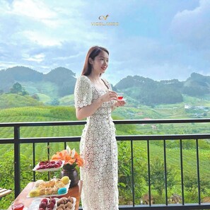 Thức ăn và đồ uống