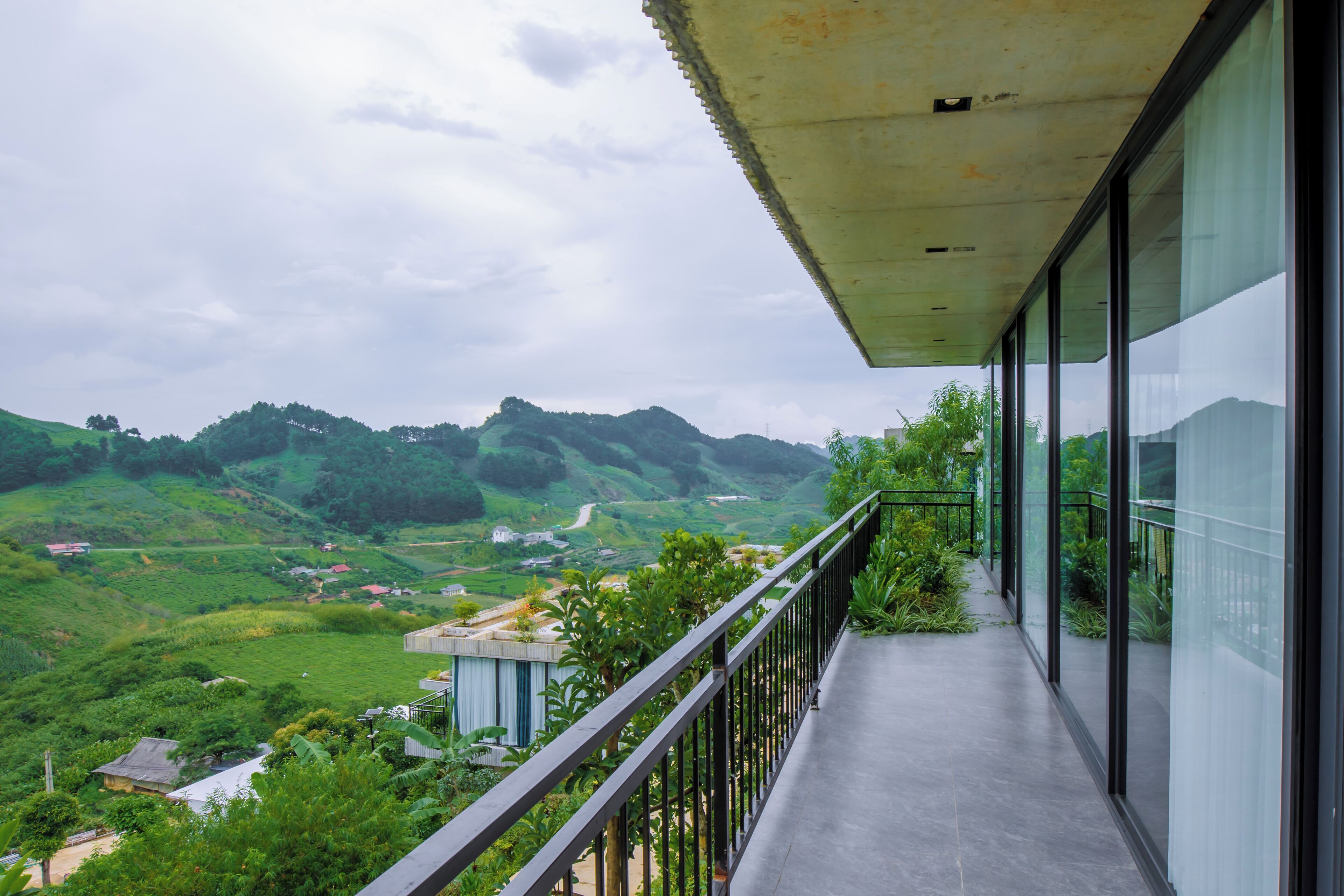 Family Room, Mountain View | Terrace/patio