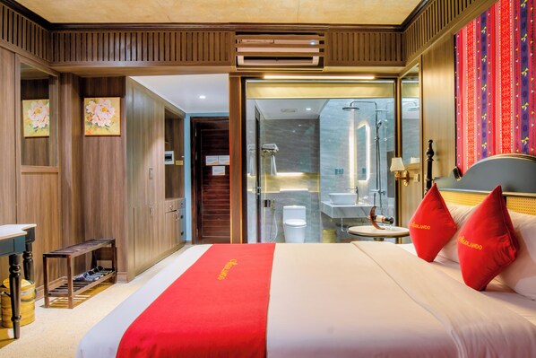 1 bedroom, in-room safe, desk, laptop workspace