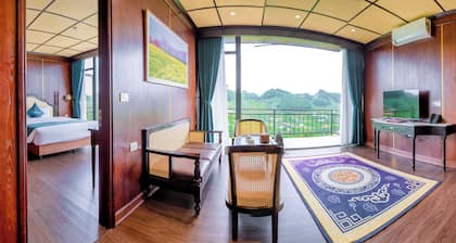 Vigolando Van Ho Resort