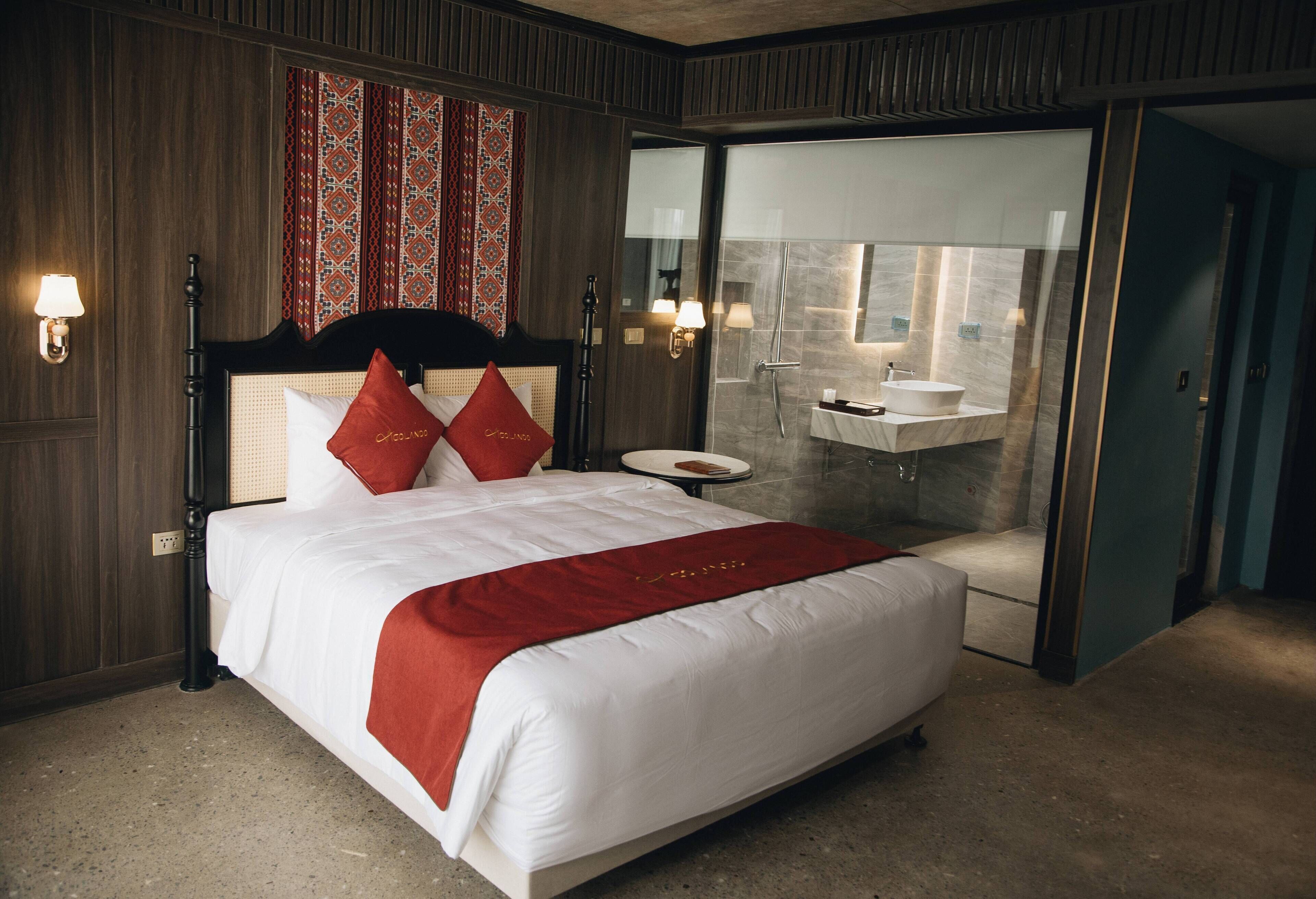 1 kamar tidur, seprai premium, brankas, dan meja kerja