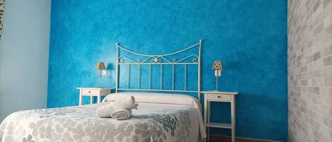 Bügeleisen/Bügelbrett, WLAN, Bettwäsche