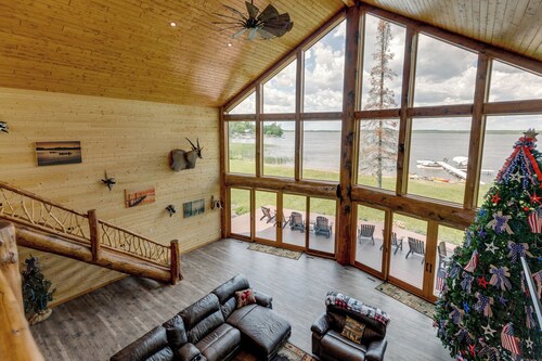 You've seen the rest now check out the best! Premier property on Leech lake