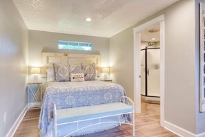 1 室のベッドルーム、アイロン / アイロン台、WiFi (無料)、ベッドシーツ