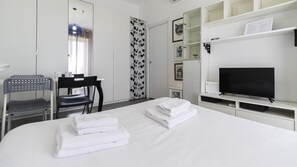 Apartment | 1 bedroom - Italianway Comfort - Voghera 11 B (Milan)