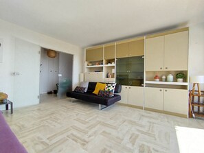 Living area - Beautiful bright apartment, exceptional view (Vallauris)