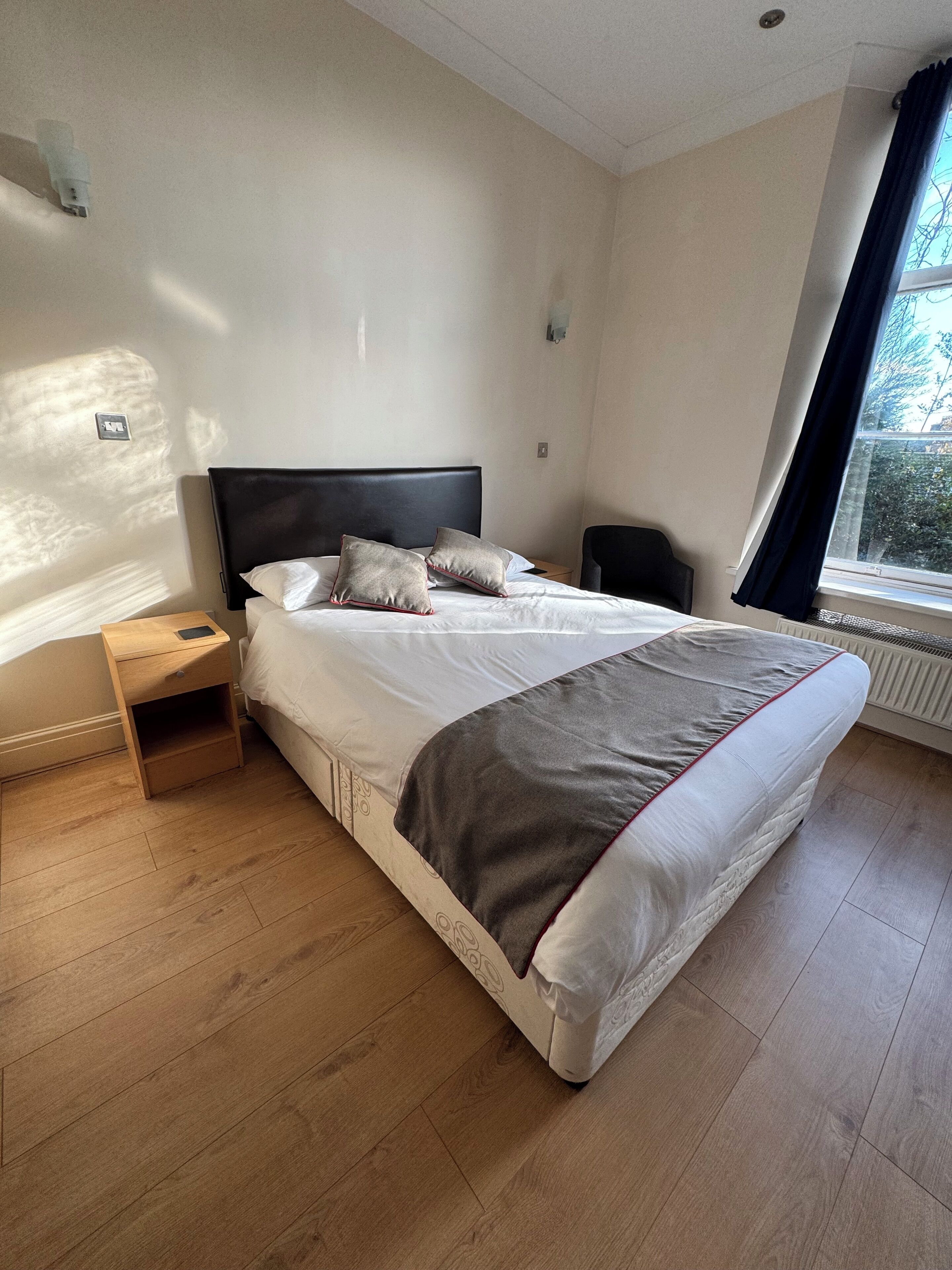 2 Schlafzimmer, Bügeleisen/Bügelbrett, WLAN