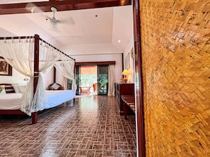 Superior Garden Villa | Minibar, in-room safe, desk, laptop workspace -  Cruiser Island Resort by Swiss-Belhotel (Koh Lon)