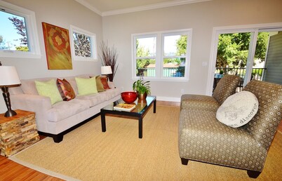 Marvelous 1-bedroom Unit in Piedmont with large deck for a relaxing stay