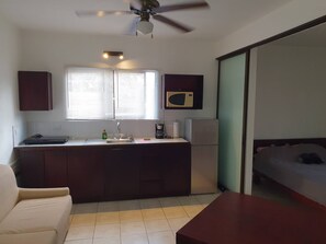 1 bedroom, Internet
