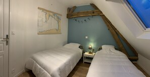 3 bedrooms, iron/ironing board, travel cot, free WiFi