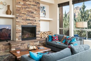 Smart TV, fireplace, offices