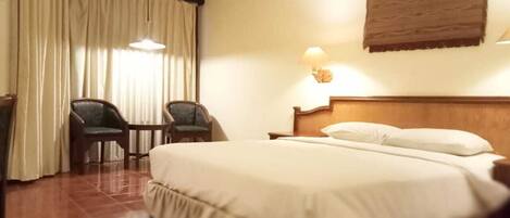 Standard Double Room | Premium bedding, laptop workspace, free WiFi, bed sheets