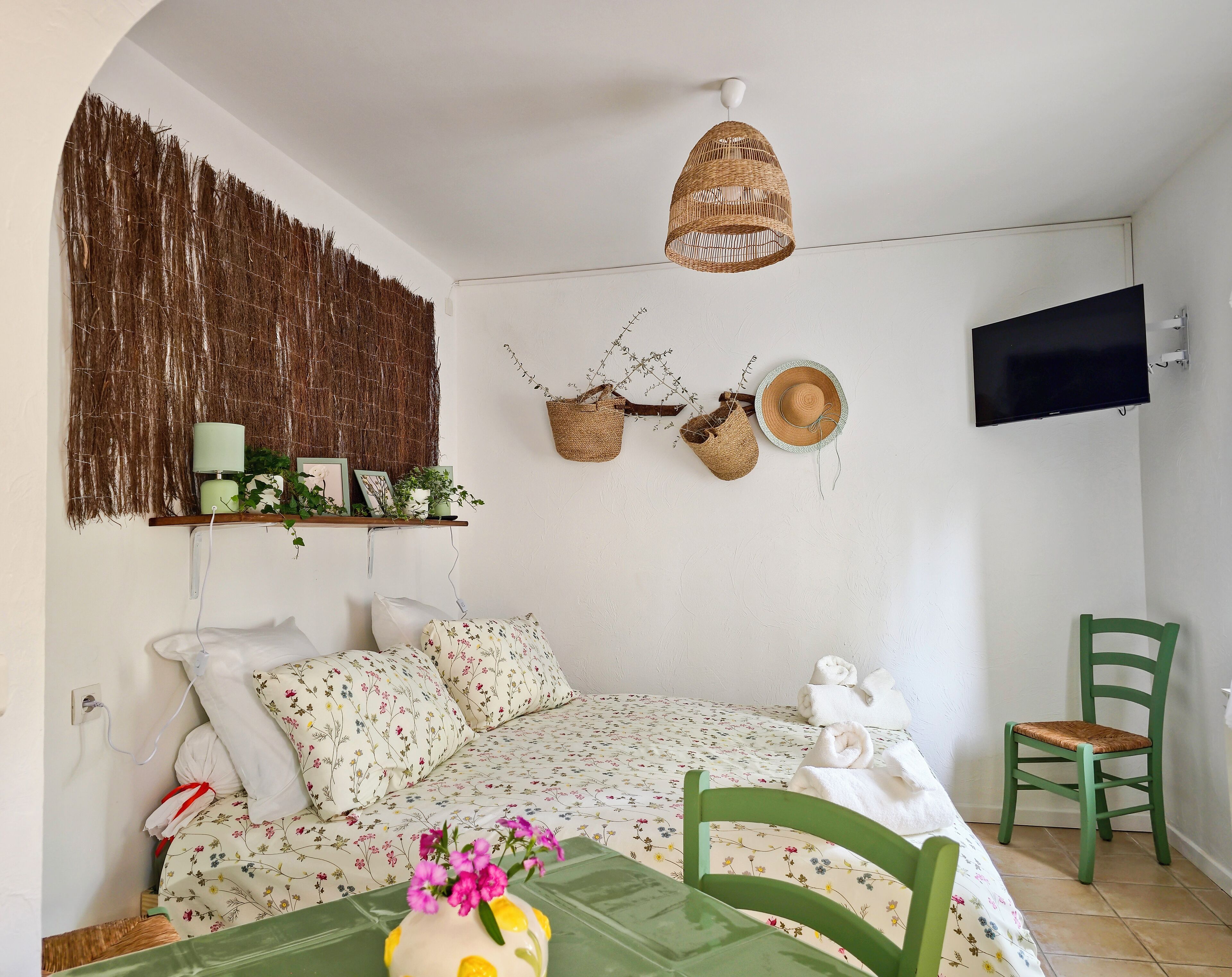 1 habitación, internet y ropa de cama 