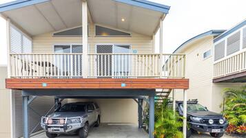 Family Cabin | Terrace/patio