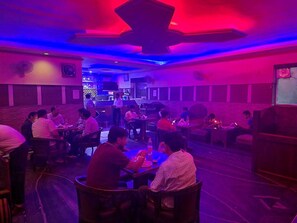 Bar (on property) - Hotel Meridian Palace (Jammu)