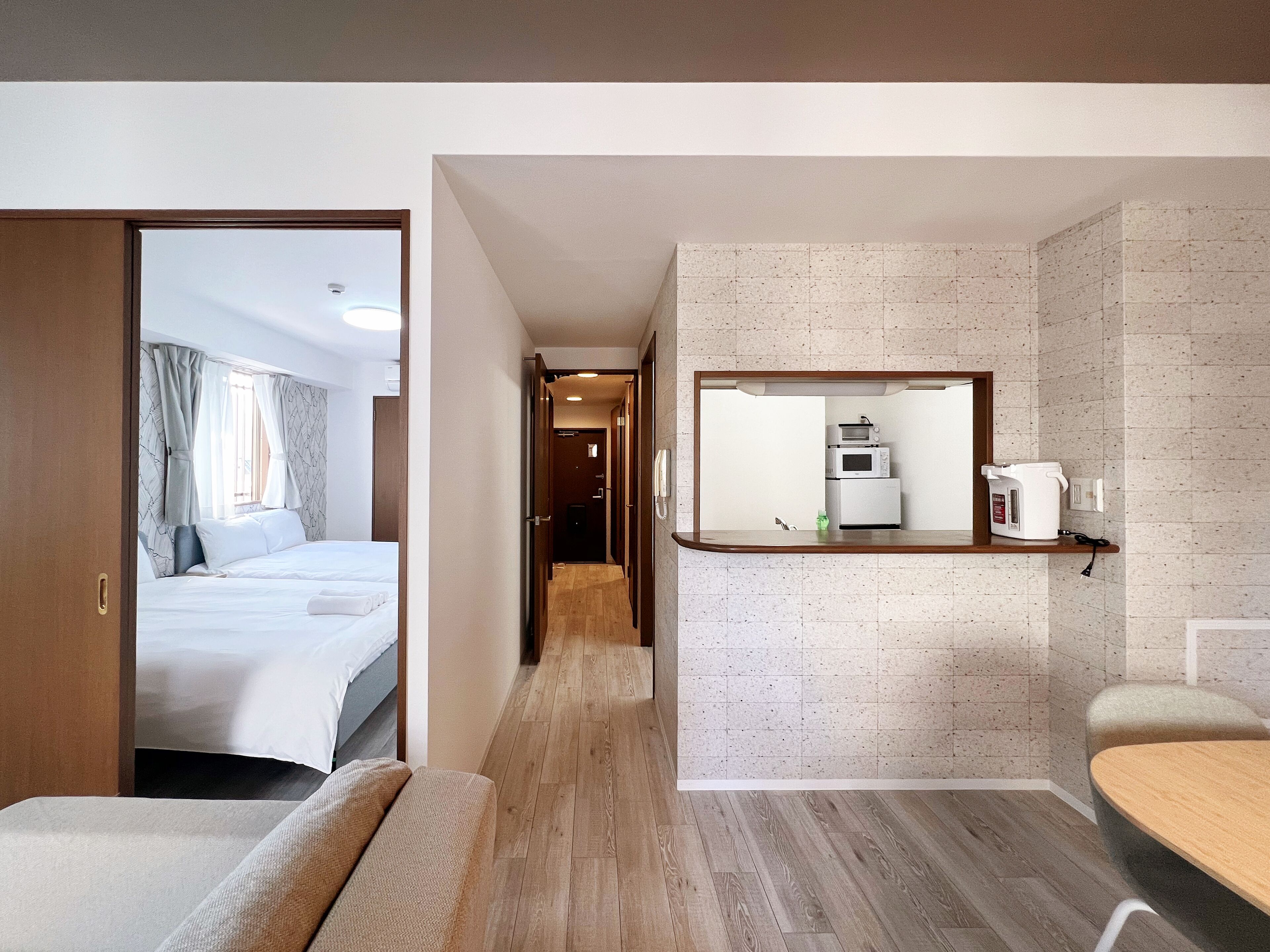 Design Tek Büyük Yataklı Oda | Güneşlik/perde, ütü/ütü masası, ücretsiz kablosuz İnternet 