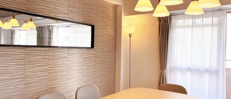 Design Double Room | In-room dining