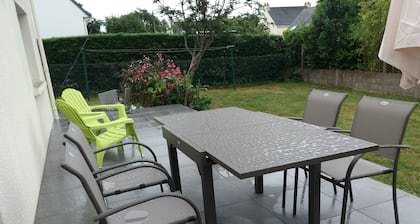 Guidel ,maison 8 personnes, proche mer, quartier résidentiel trÚs calme