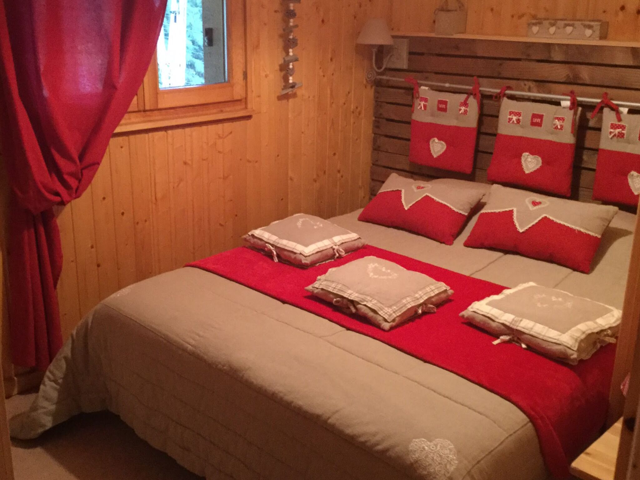 4 sovrum, strykjärn/strykbräda, resesäng och gratis wi-fi