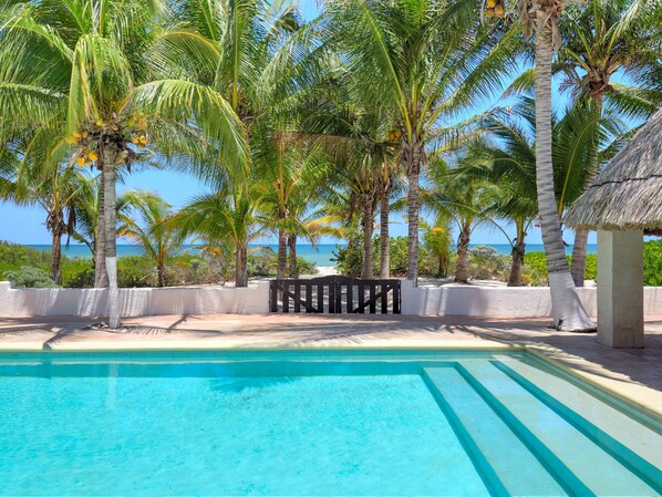 Alberca al aire libre 