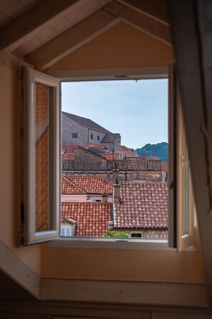 Family Studio Suite | In-room safe, blackout drapes, iron/ironing board, free WiFi - Apartments Riposo (Dubrovnik)