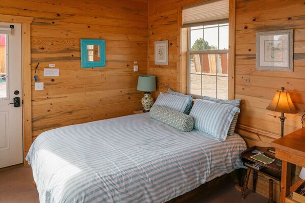 6 Schlafzimmer, Schreibtisch, WLAN, Bettwäsche