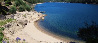 Apartment with Private Beach in Gerês