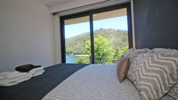 2 chambres, Wi-Fi gratuit, draps fournis