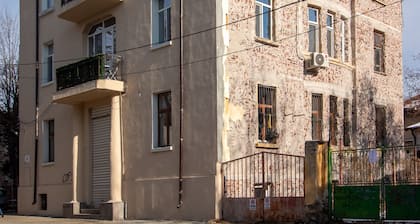 Cozy 1-bedroom apartment in enchanting Sofia with WiFi