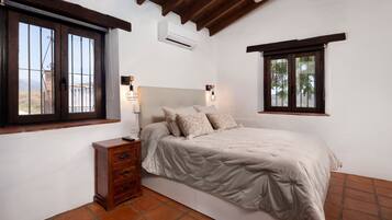 7 dormitorios, tabla de planchar con plancha, wifi gratis y ropa de cama