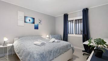 1 camera, ferro/asse da stiro, Wi-Fi gratuito, lenzuola