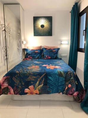1 bedroom, iron/ironing board, free WiFi, bed sheets