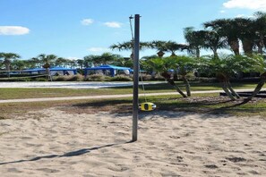 Unclassified image, 4 of 81, button