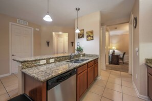 Interior - VC10-208 - Epic View - Vista Cay Resort (Orlando)