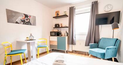 Chilly Studio - Super Central