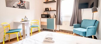 Chilly Studio - Super Central