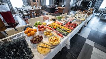 Desayuno buffet incluido todos los días
