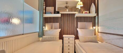 2 Schlafzimmer, Bügeleisen/Bügelbrett, kostenloses WLAN