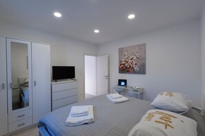 1 chambre, fer et planche à repasser, Wi-Fi